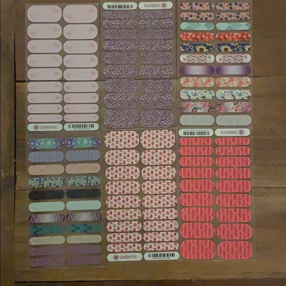 Jamberry Nail Wraps: 6 Full Sets